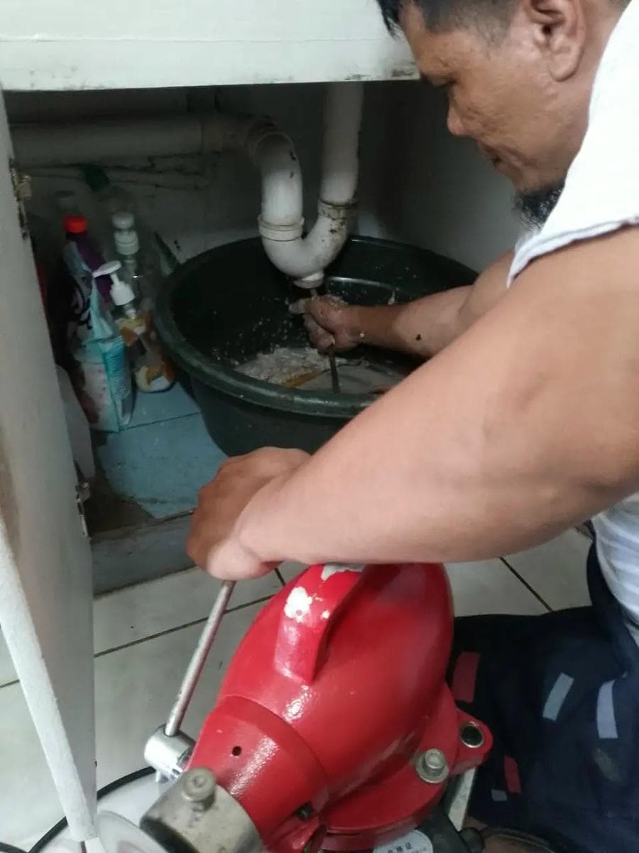 Lavabo ve gider açma hizmeti